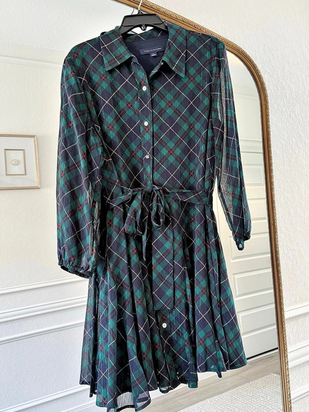 NWOT Tommy Hilfiger Plaid Georgette Belted Shirtdress Green & Navy Medium